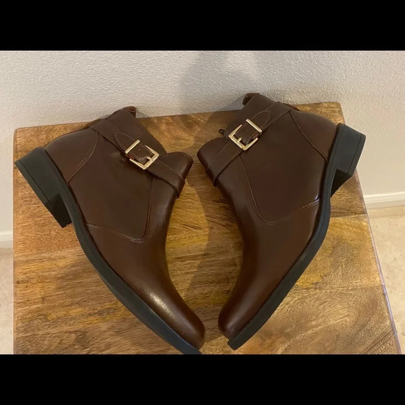 Marroqui Sanchez Marron Leather Booties - Picture 8 of 10